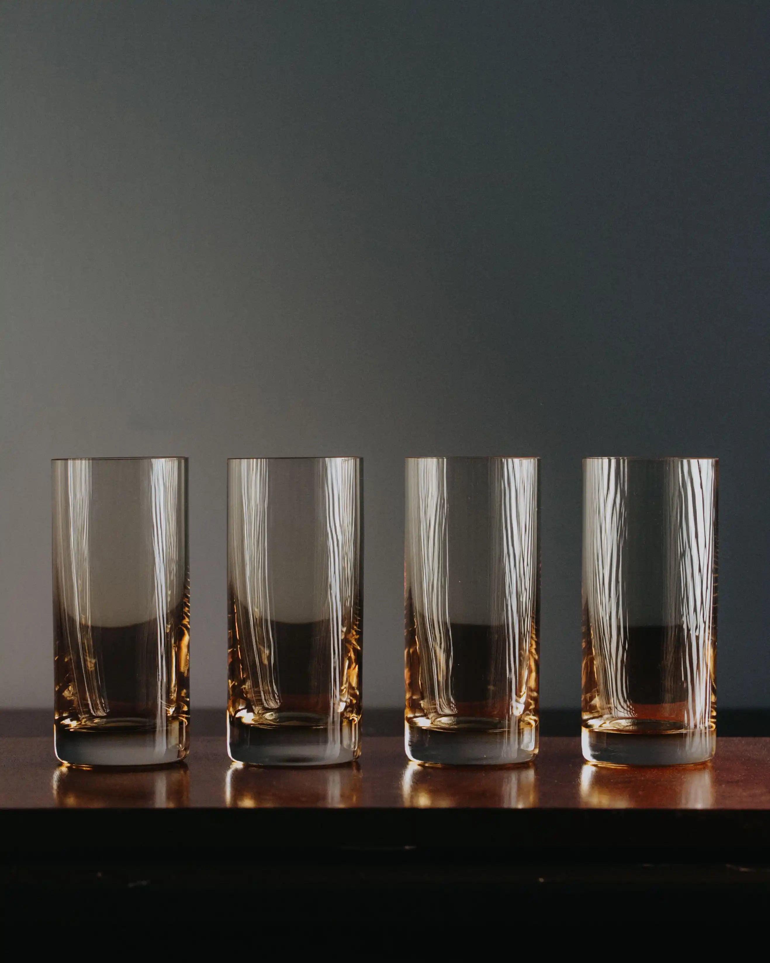 Bernsteinfarbene Trinkgläser aus Glas 4er-Set