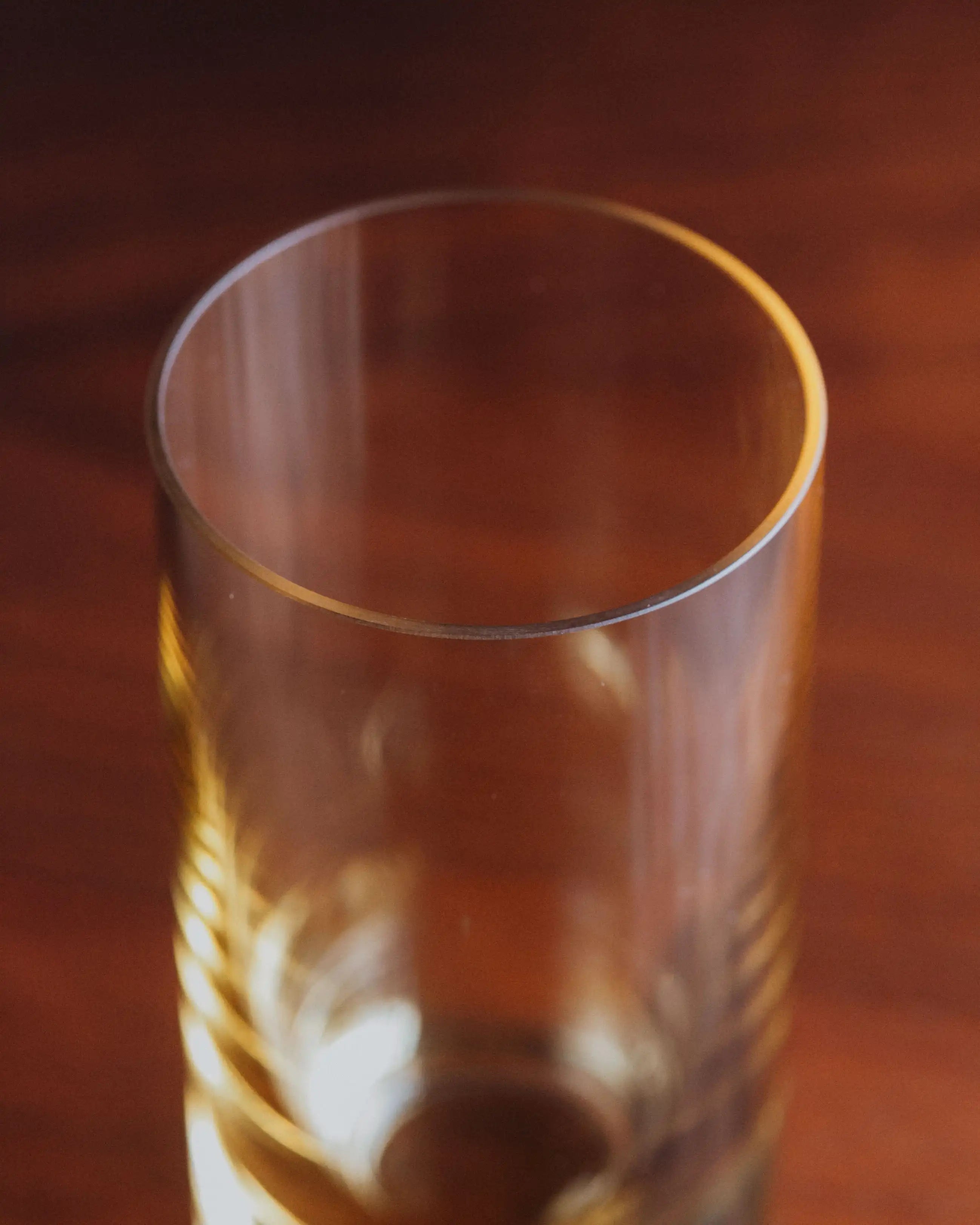 Bernsteinfarbene Trinkgläser aus Glas 4er-Set