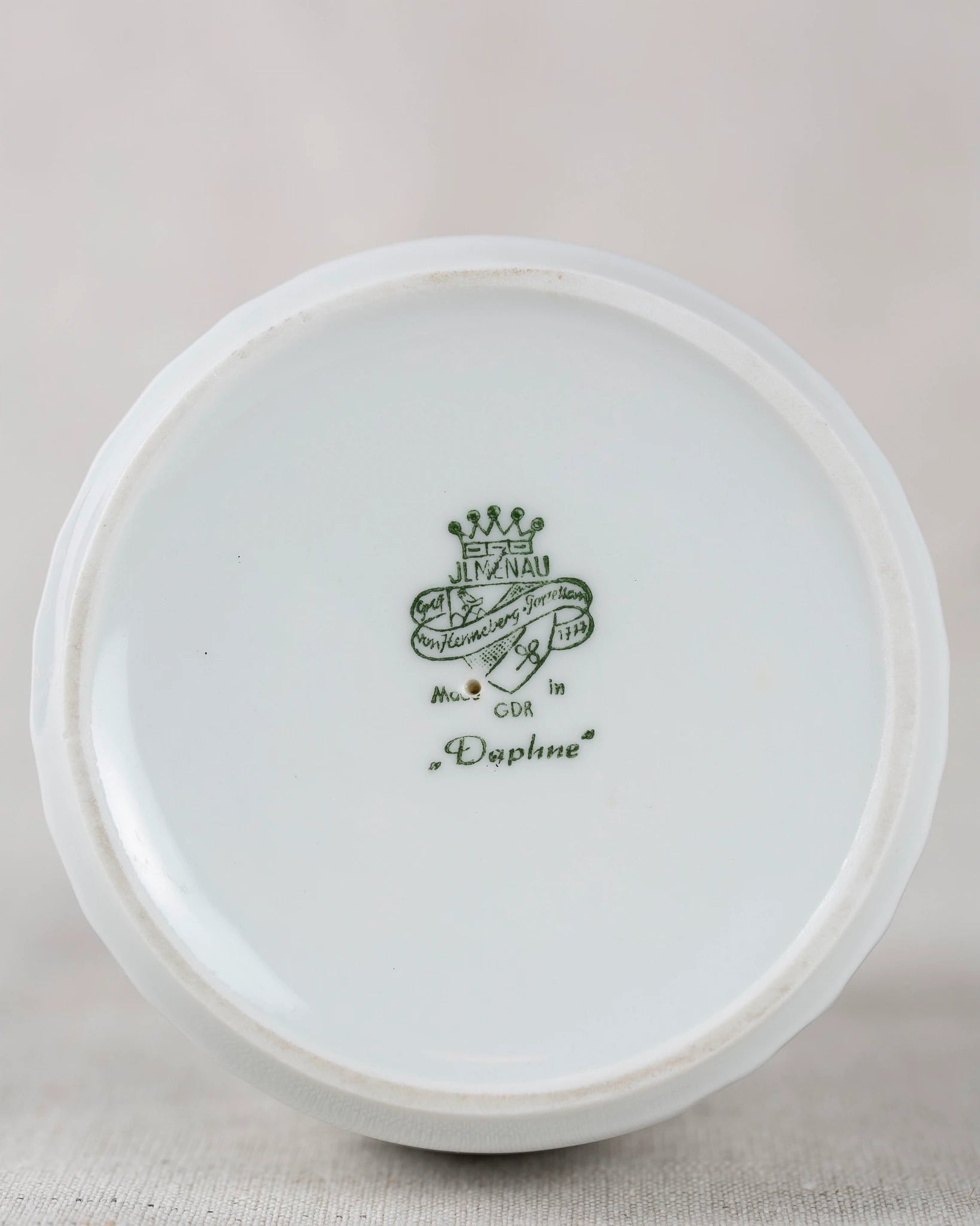 jlmenau-porzellan-kerzenhalter-kerzenständer-weiß-goldrand-made-in-gdr-ddr-vintage