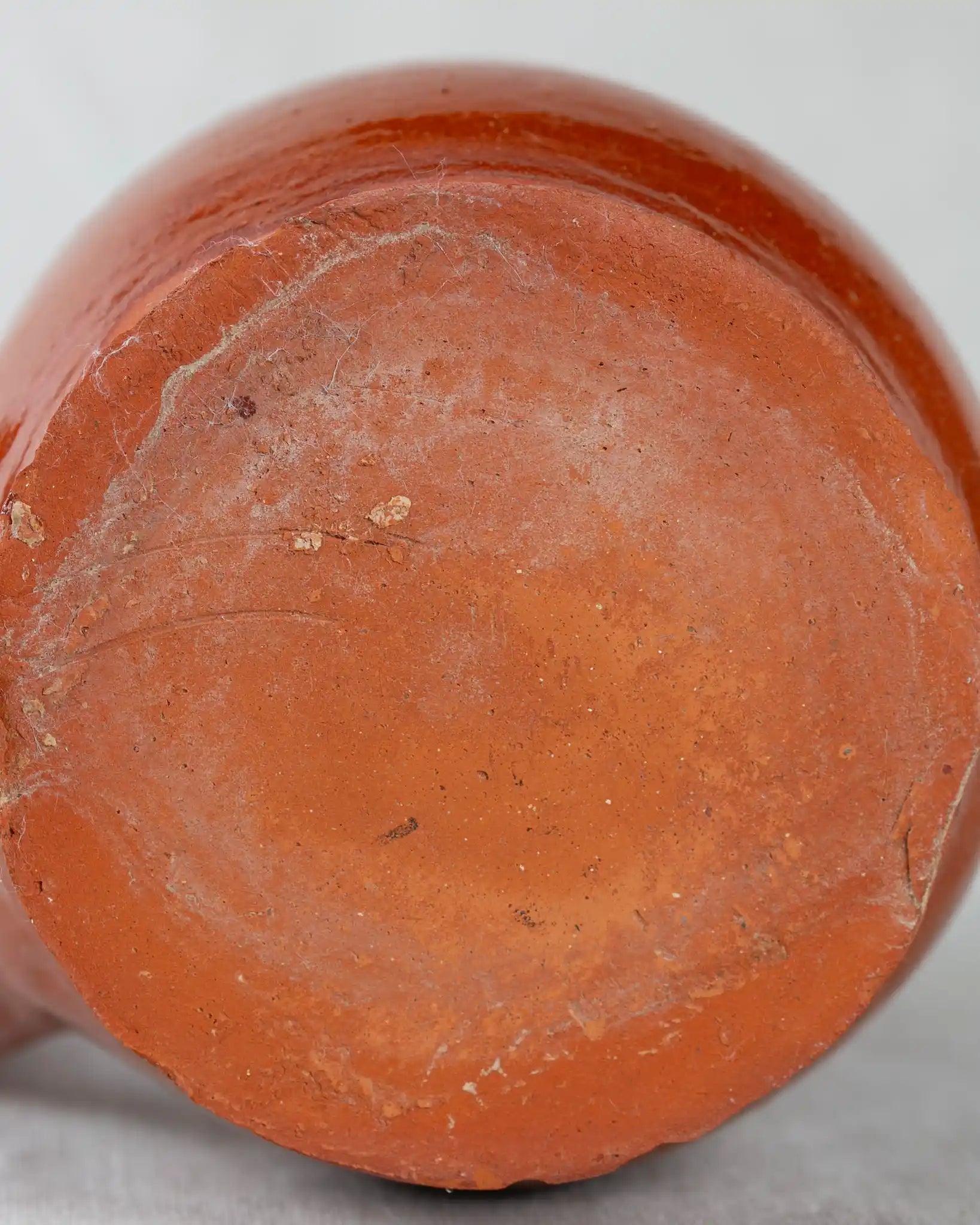 kanne-braun-handmade-töpferware-ton