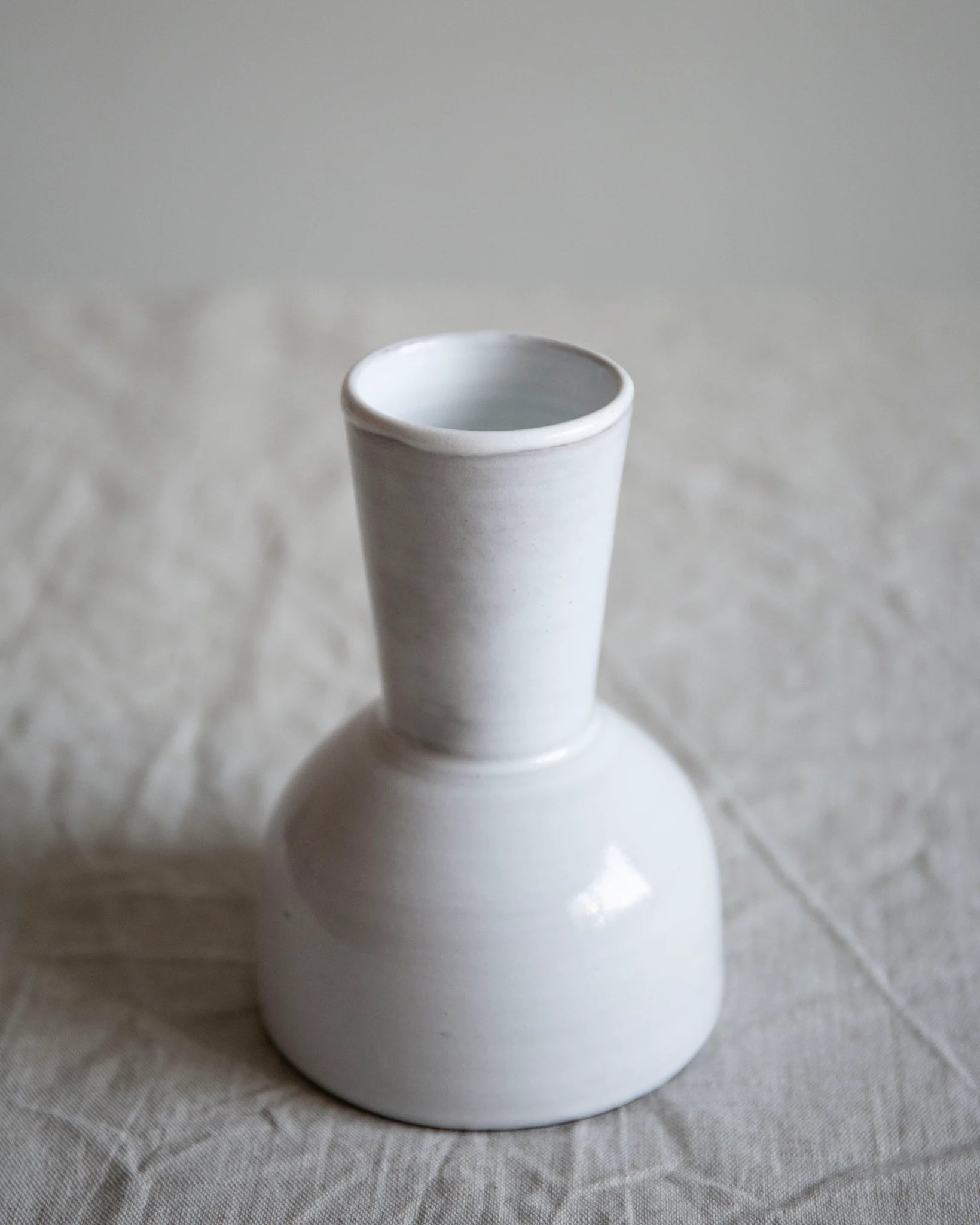 keramik-vase-vintage-weiß-grau-klein-blumenvase