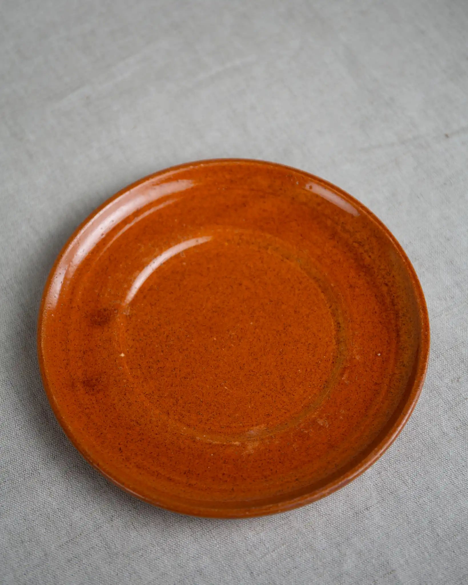 keramikteller-ton-keramik-kuchenteller-untersetzer-braun-kaffee-kuchen-vintage