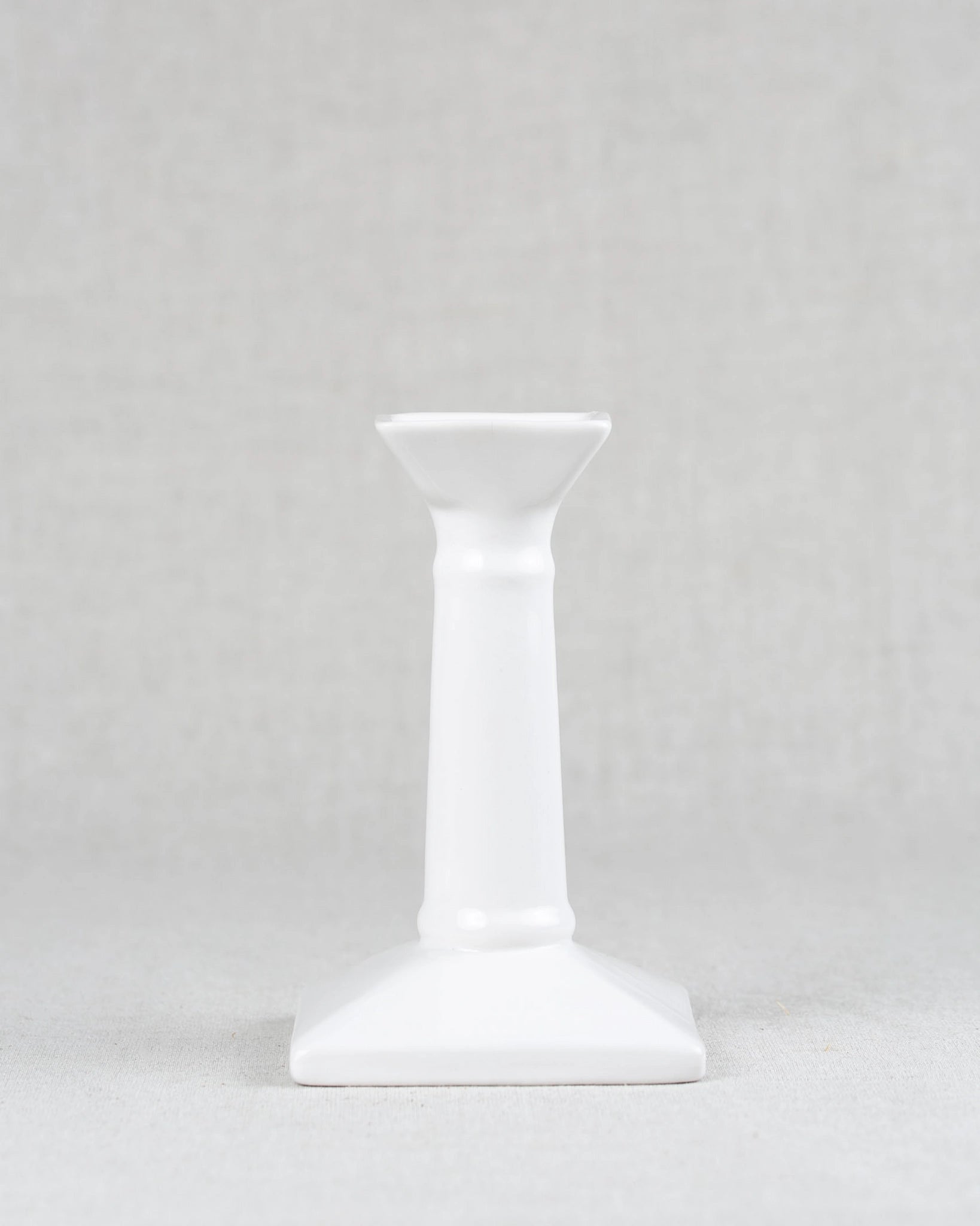 kerzenhalter-kerzenständer-weiß-porzellan-vintage