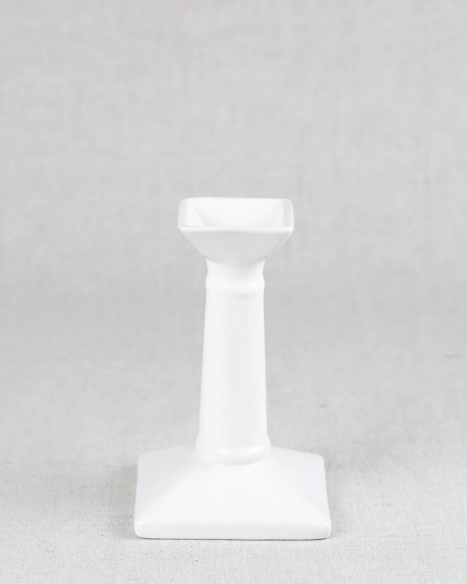 kerzenhalter-kerzenständer-weiß-porzellan-vintage