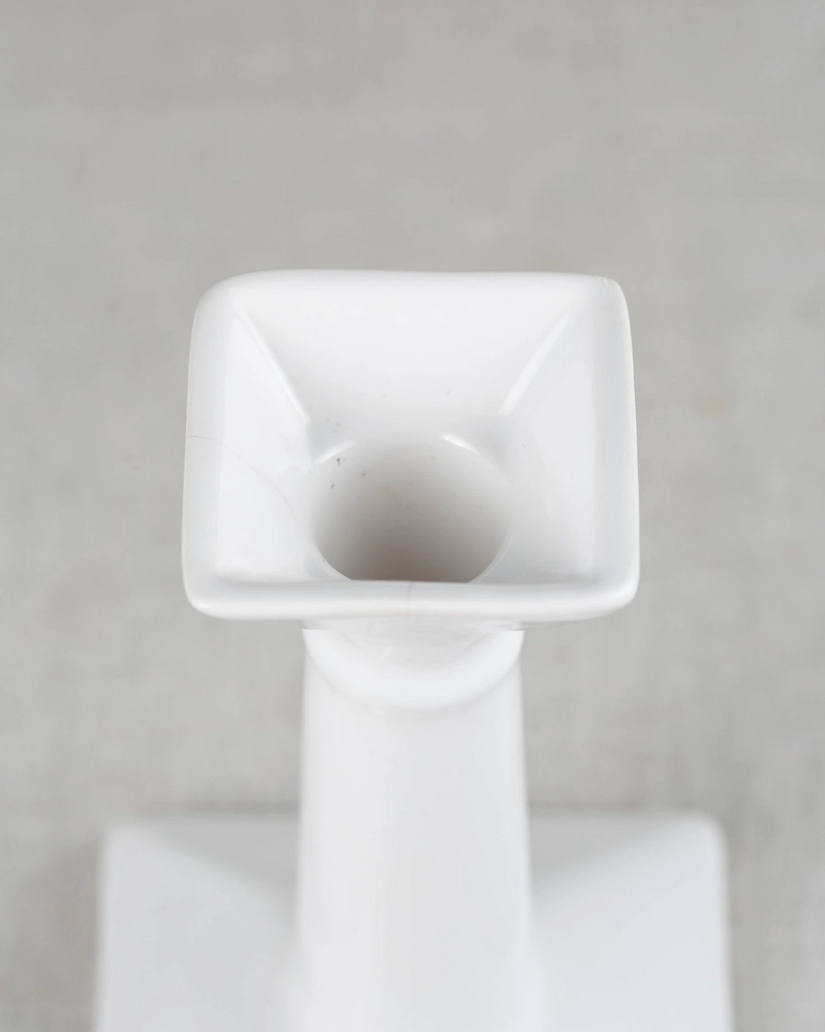 kerzenhalter-kerzenständer-weiß-porzellan-vintage