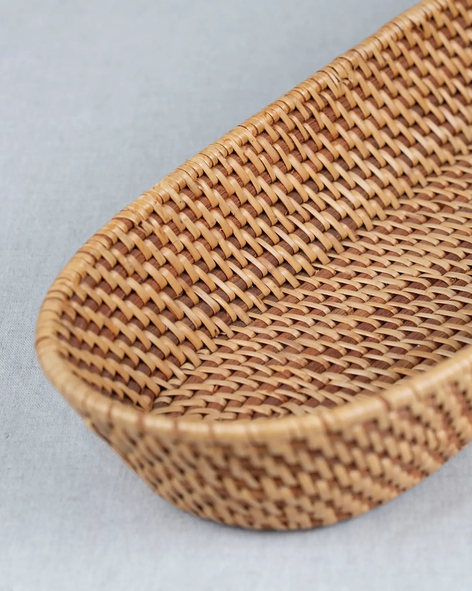 korb-längliches-körbchen-deko-brotkorb-Rattan