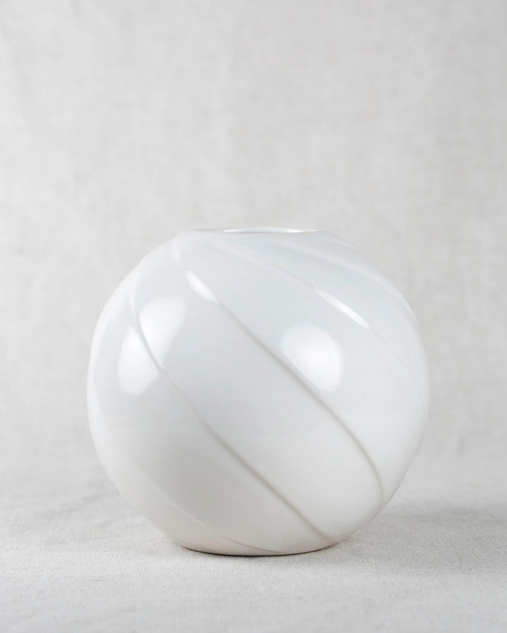 kugelvase-vase-porzellan-vintage