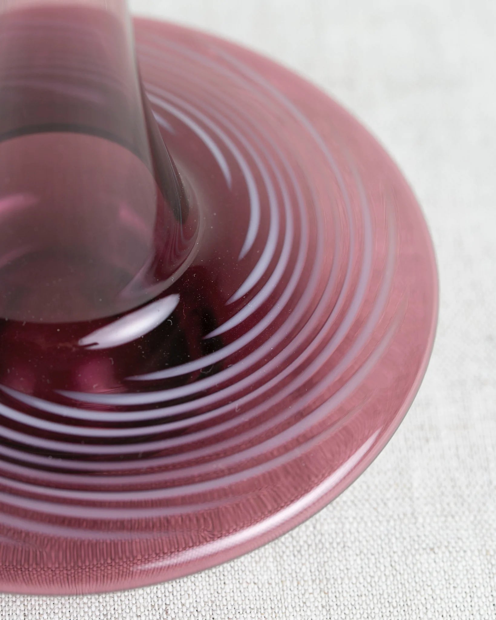rauchglas-vase-lila-langhals-vintage