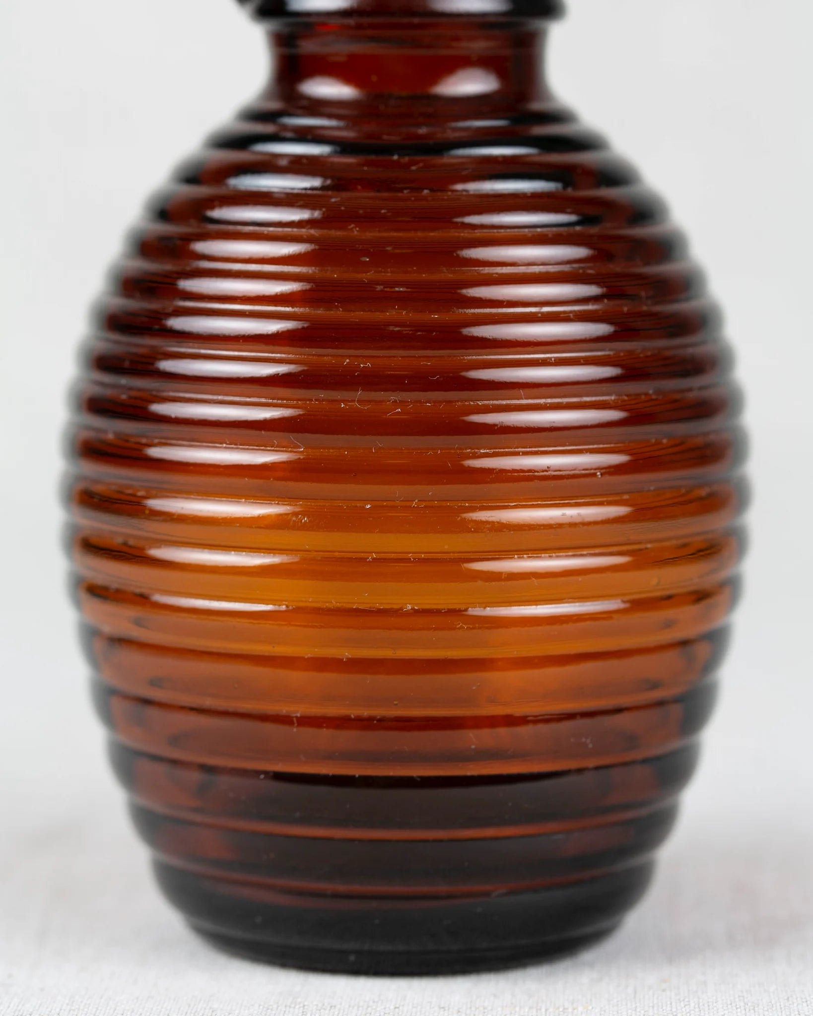 vase-glas-bernstein-vintage-kännchen-kanne