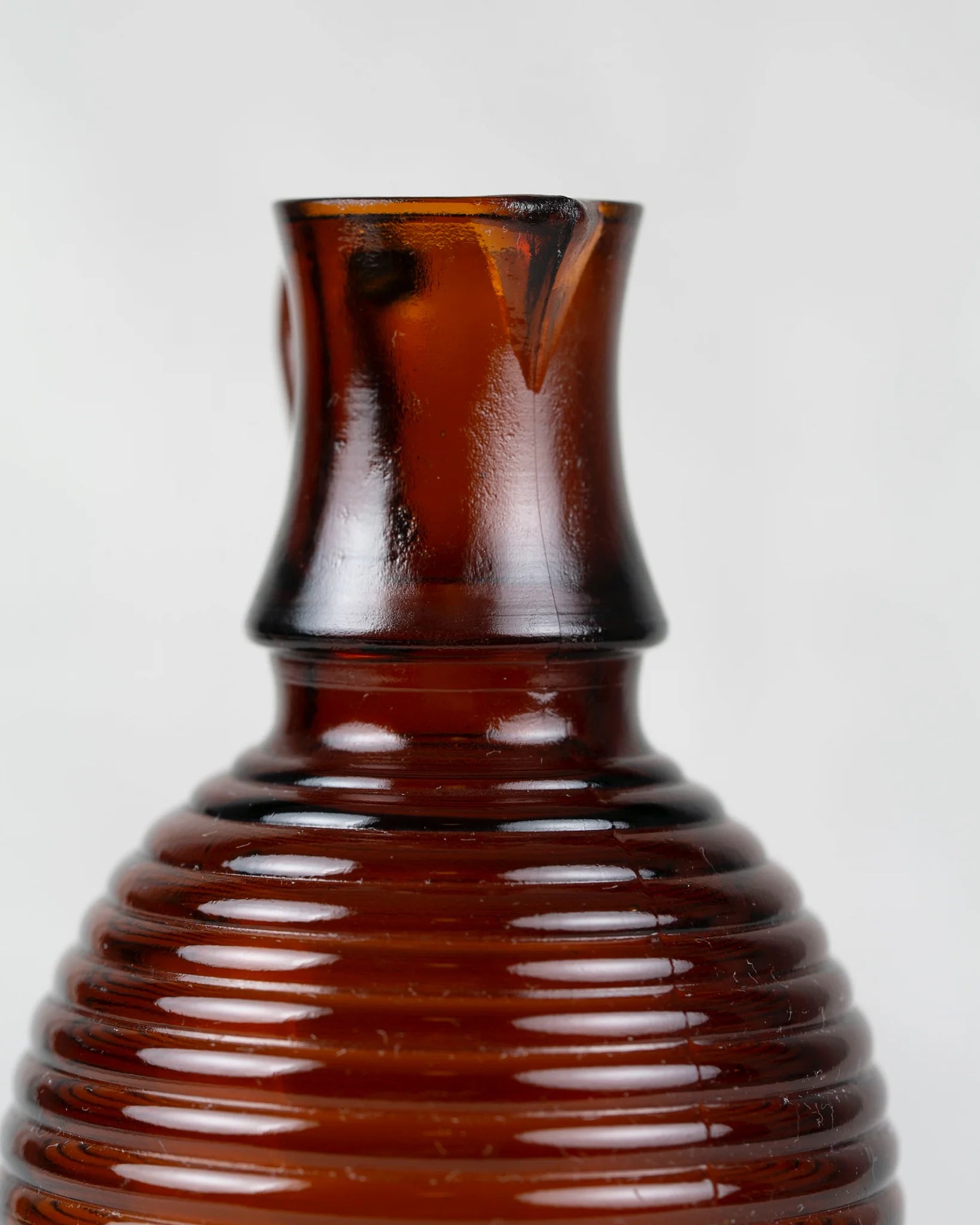 vase-glas-bernstein-vintage-kännchen-kanne