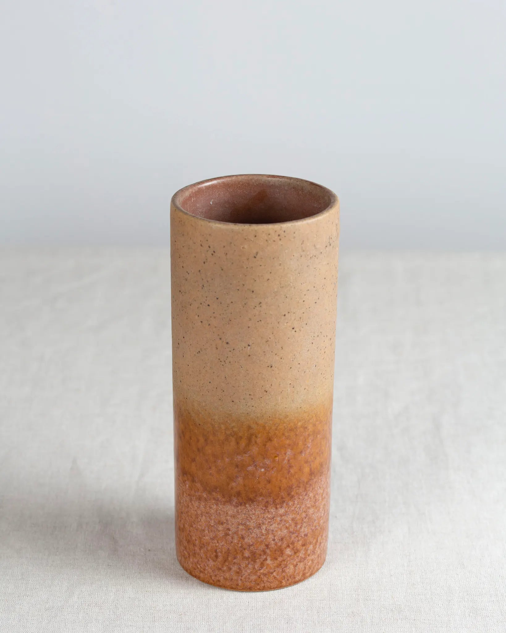 vase-keramik-braun-verlauf-keramikvase-ton-vintage