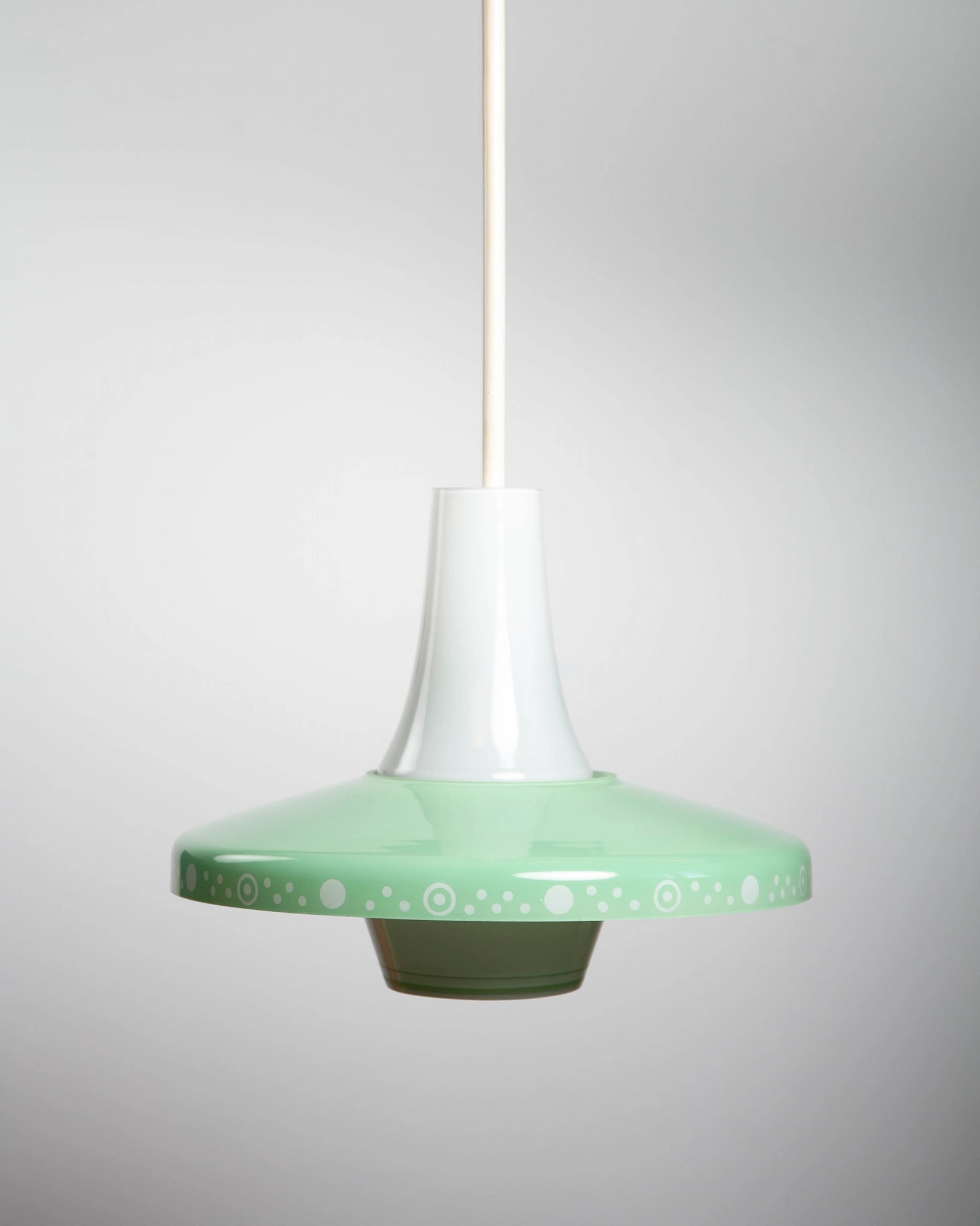 vintage-lampe-opalglas-pendelleuchte-hängelampe-lampe-70er-leuchte