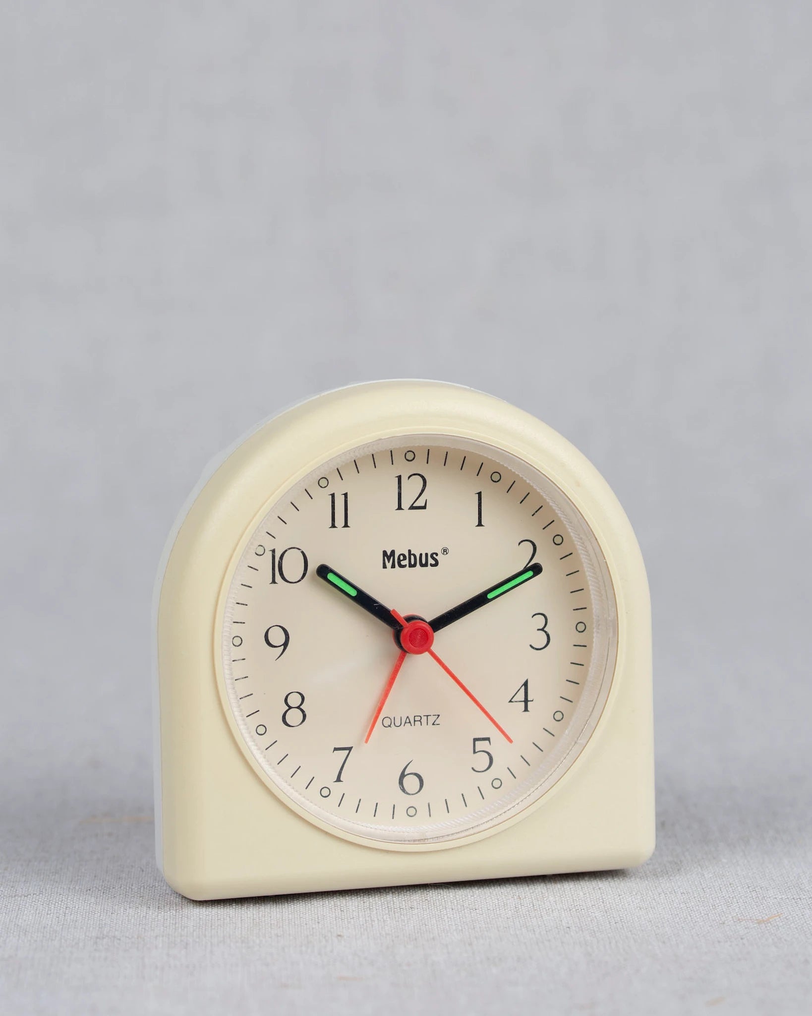 wecker-tischwecker-uhr-mebus-vintage-quartz-weiß