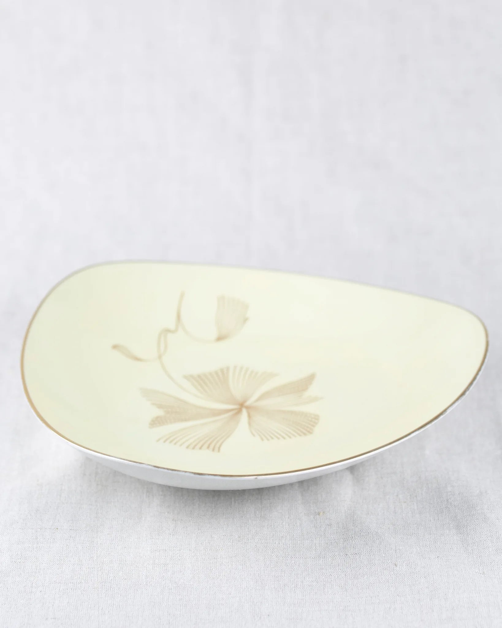 weimar-porzellan-teller-schale-gelb-made-in-germany-vintage