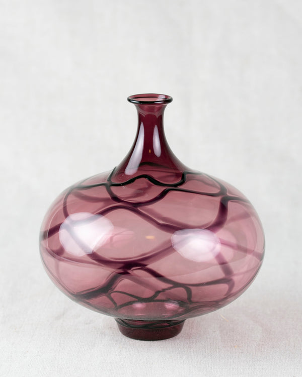 Ballonvase aus Rauchglas in lila