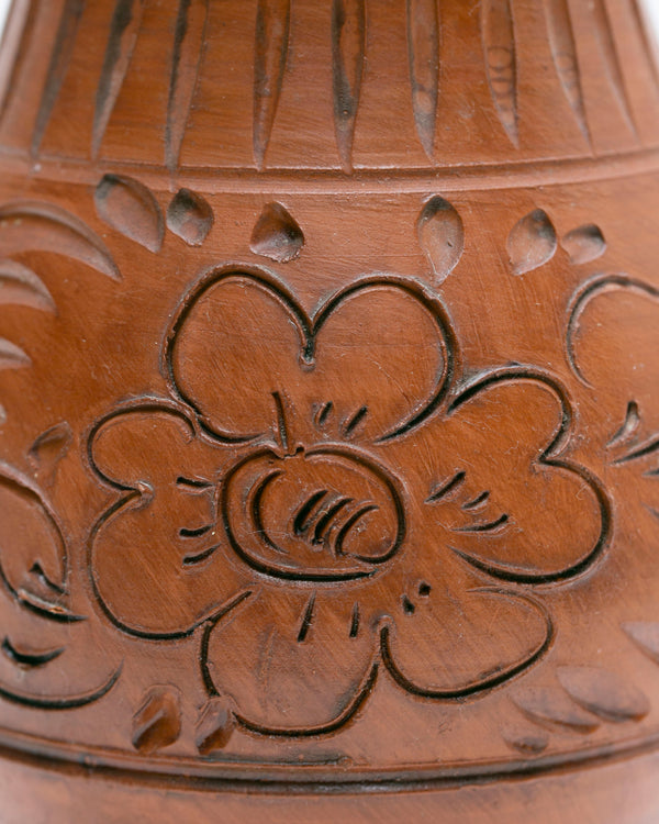 Handmade Vase aus Ton in Braun
