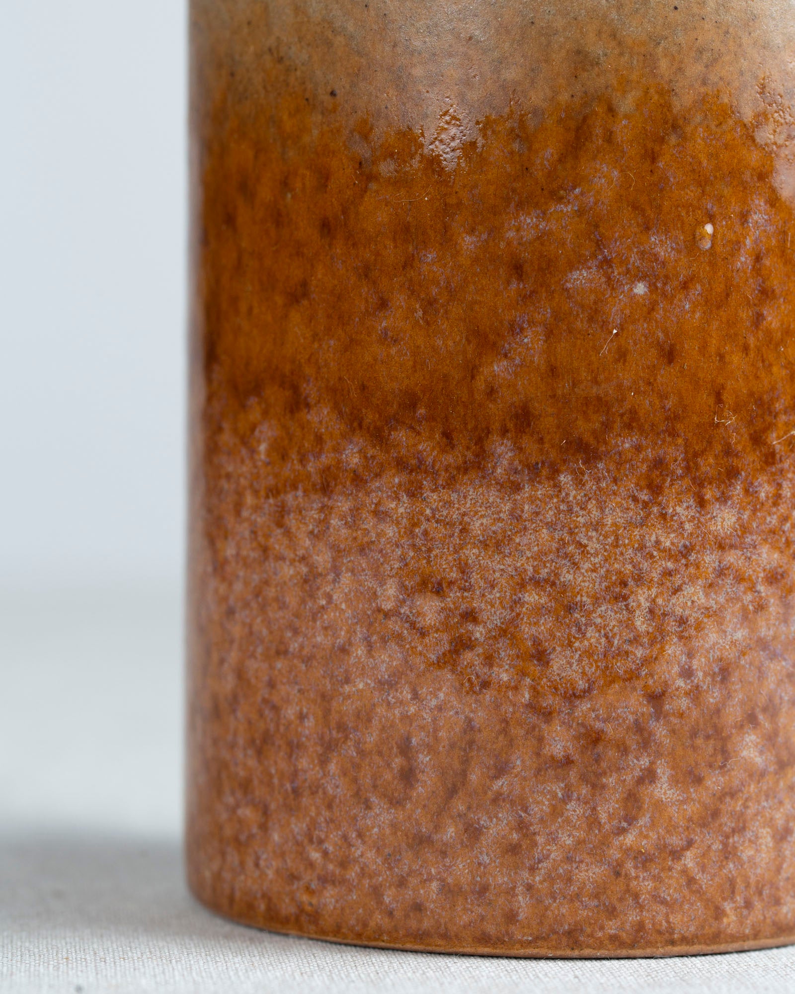 Braune Vase aus Keramik im Fat Lava Look