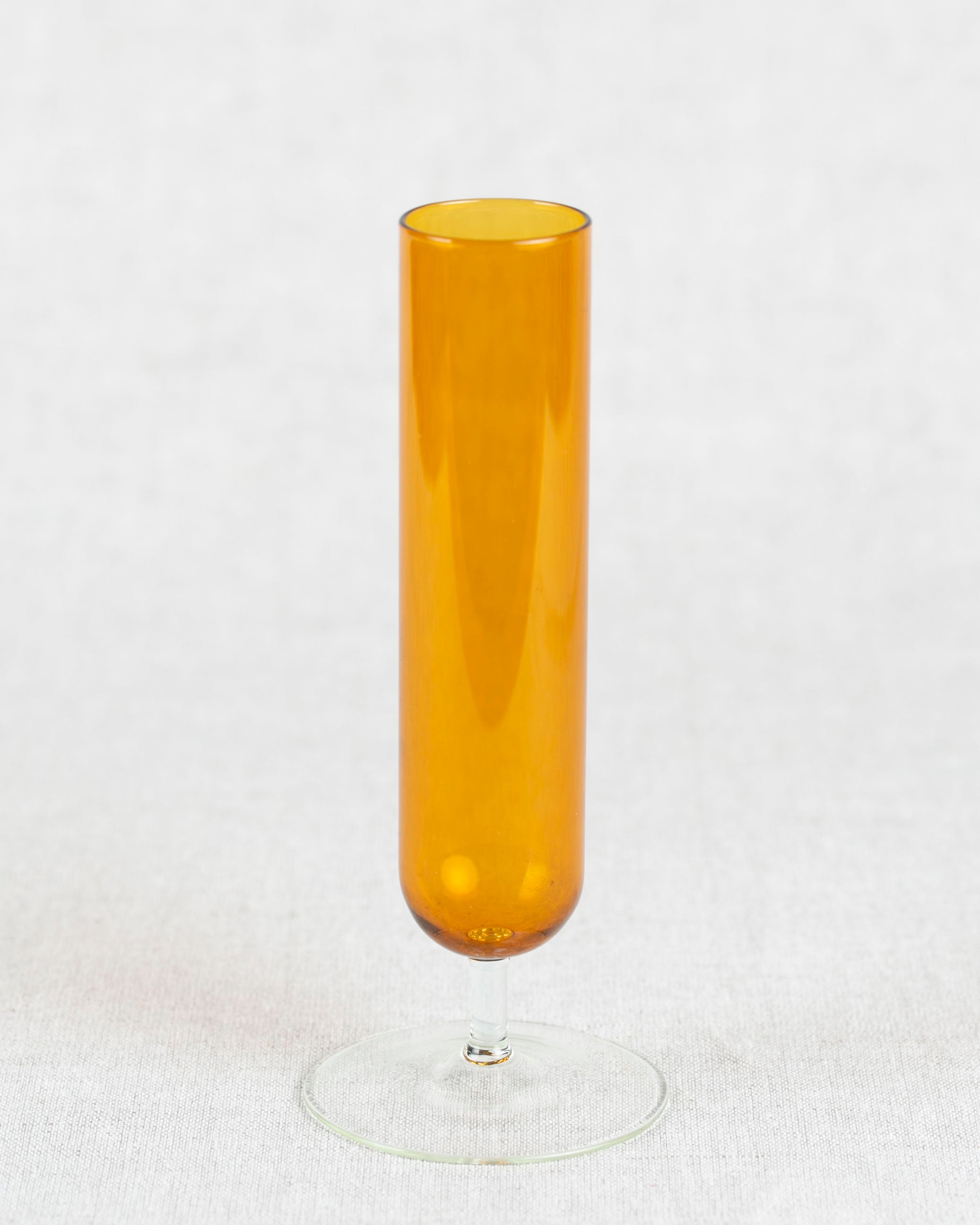 schmale bernsteinfarbene Glaskunst Vase