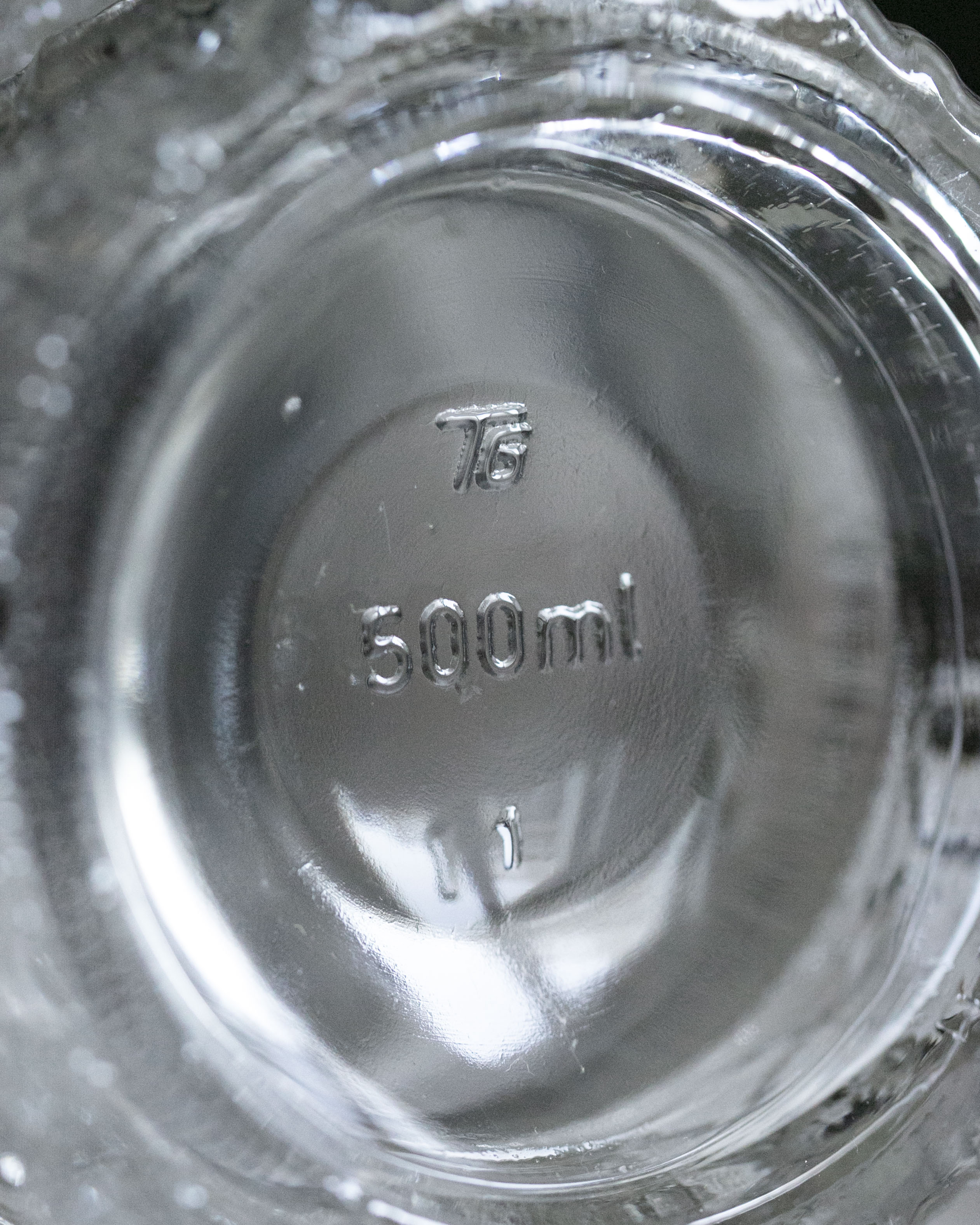 Dekanter oder Whiskeyflasche aus Glas
