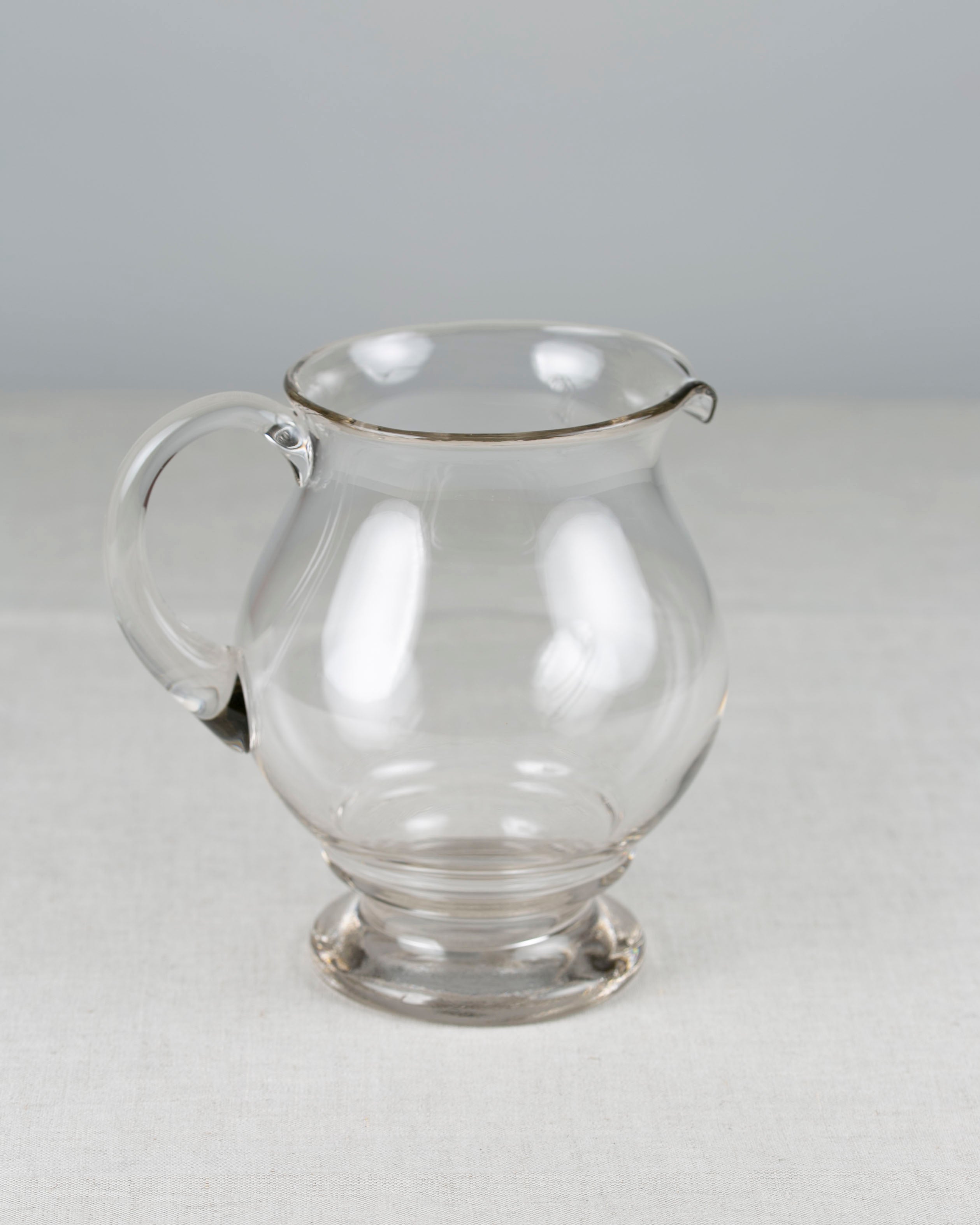 kleine Vintage Glaskaraffe