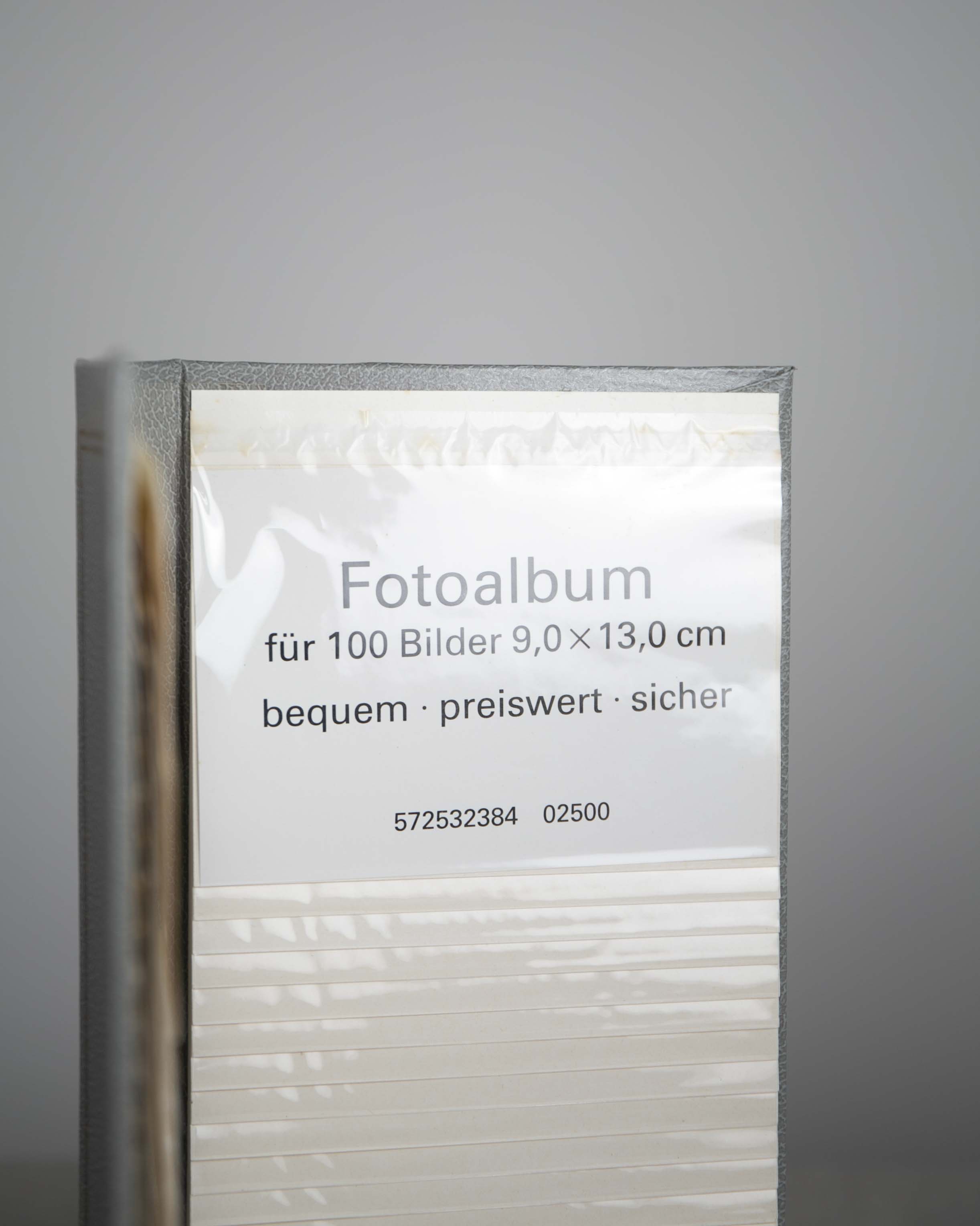 Set aus 4 Einsteckalben in Grau