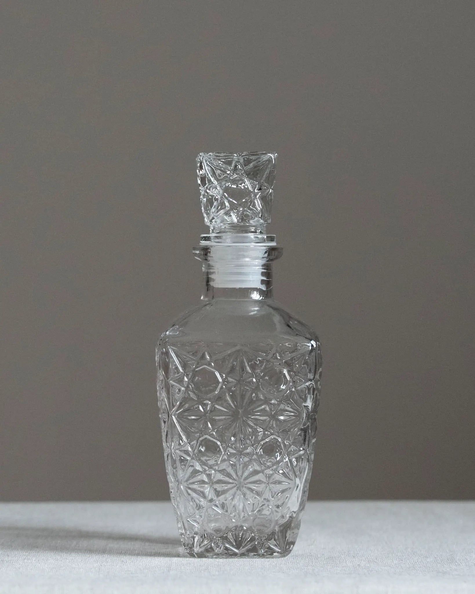 dekanter-glas-karaffe-whiskeykarafffe-whiskey-spirituosen