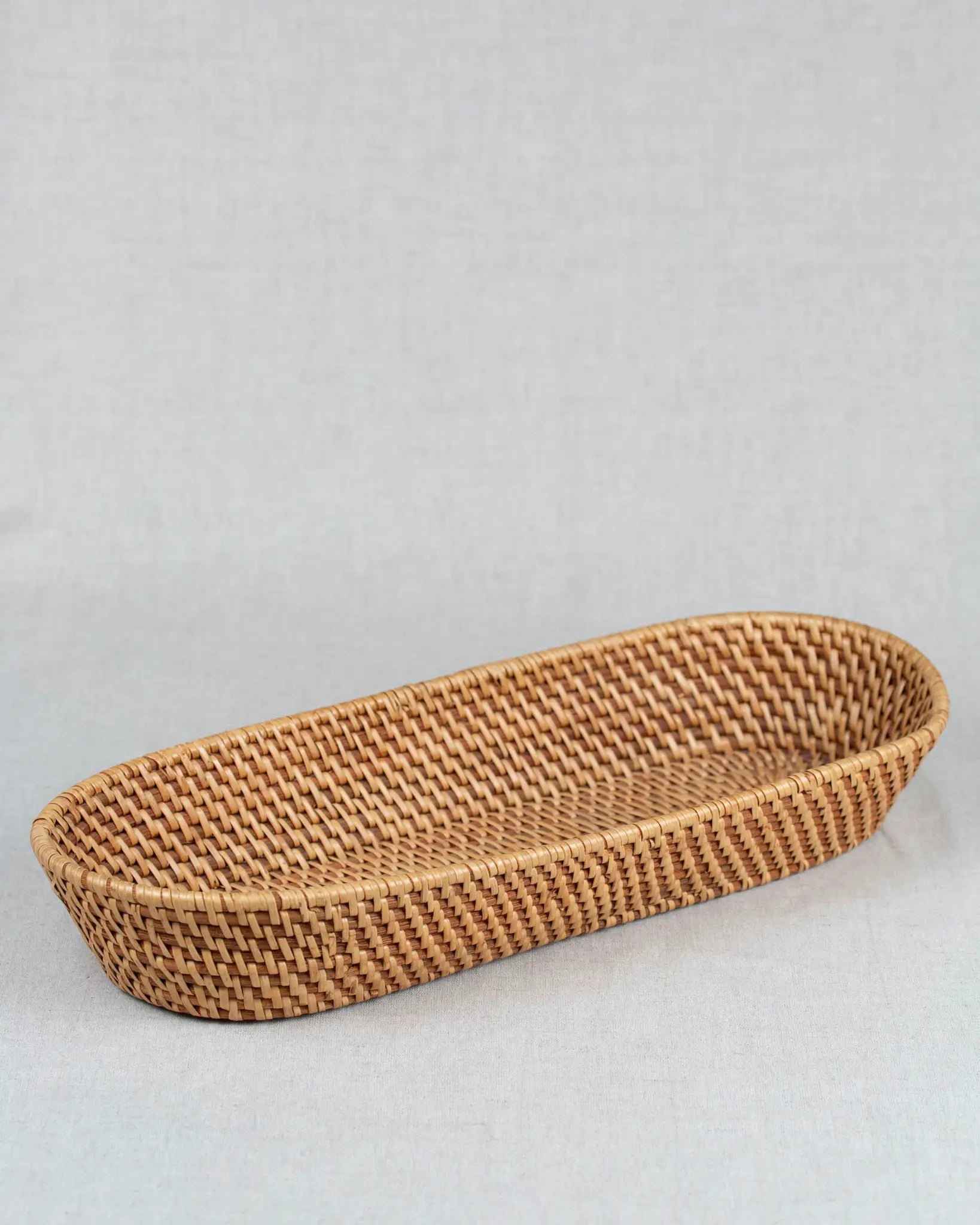 korb-längliches-körbchen-deko-brotkorb-Rattan