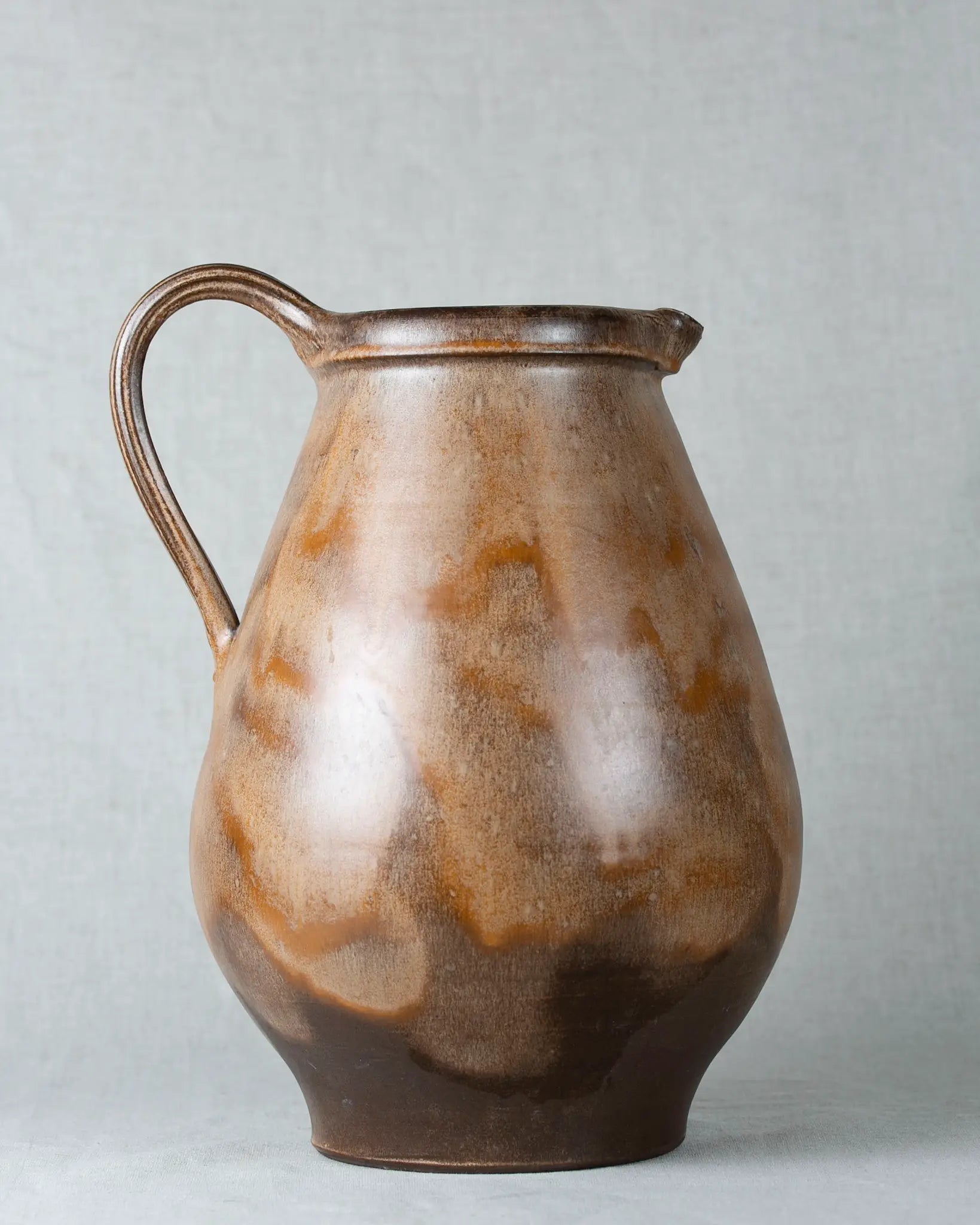 krug-kanne-groß-hartwig-heyne-braun-henkel