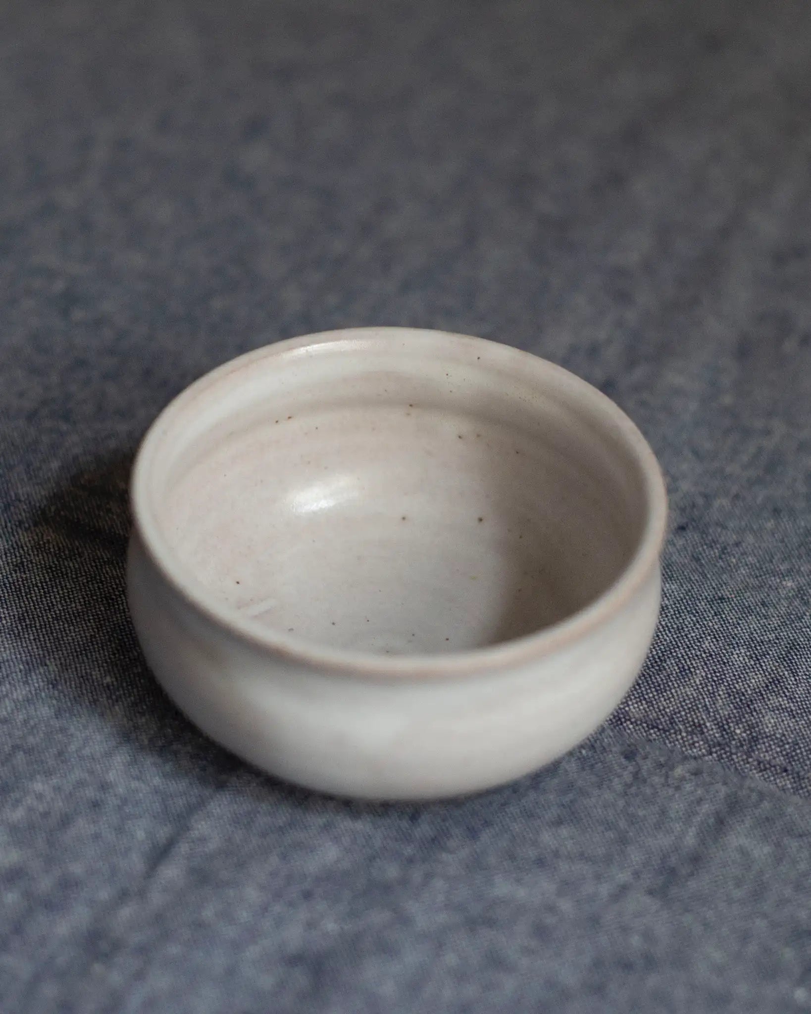 schalen-grau-schälchen-klein-keramik-ton