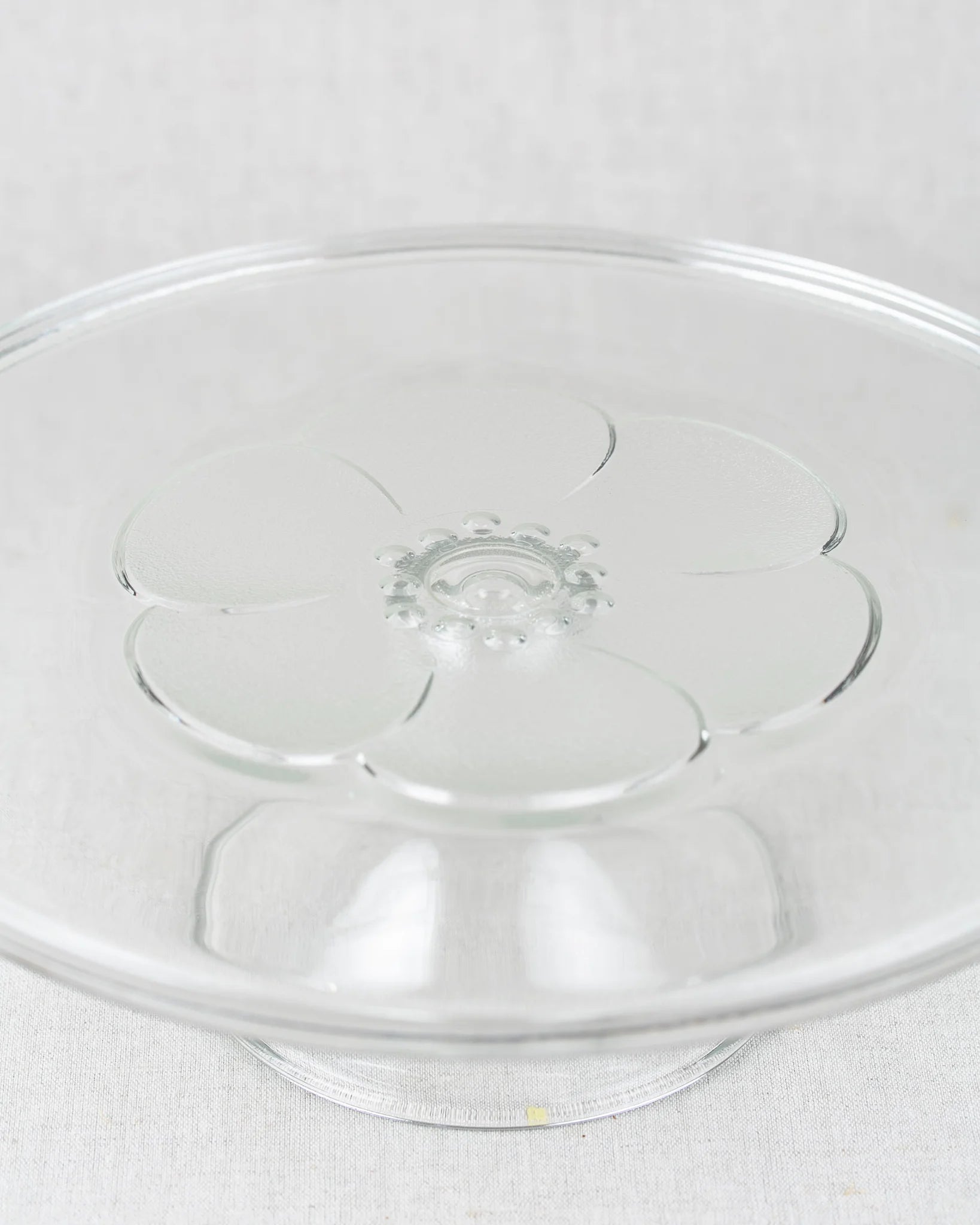 tortenplatte-tortenständer-glas-kaffeetisch-vintage