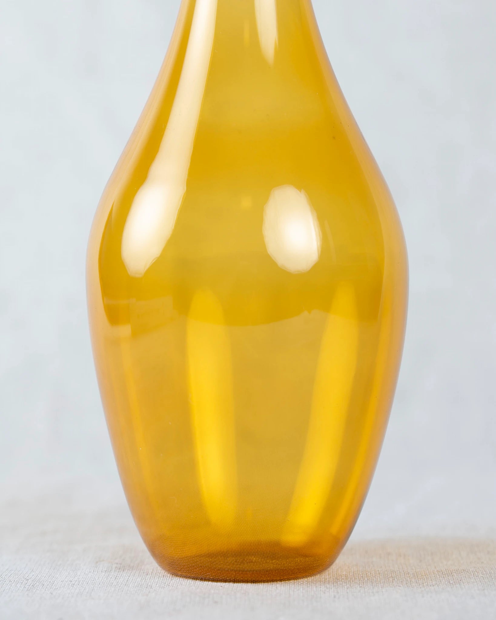 vase-rauchglas-gelb-glas-langhals-vintage